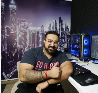 Ashwin Singh Takiar Net Worth